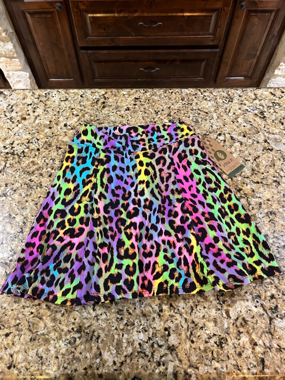 New - Dona Jo Neo Feline Leopard Golf or Tennis Skort